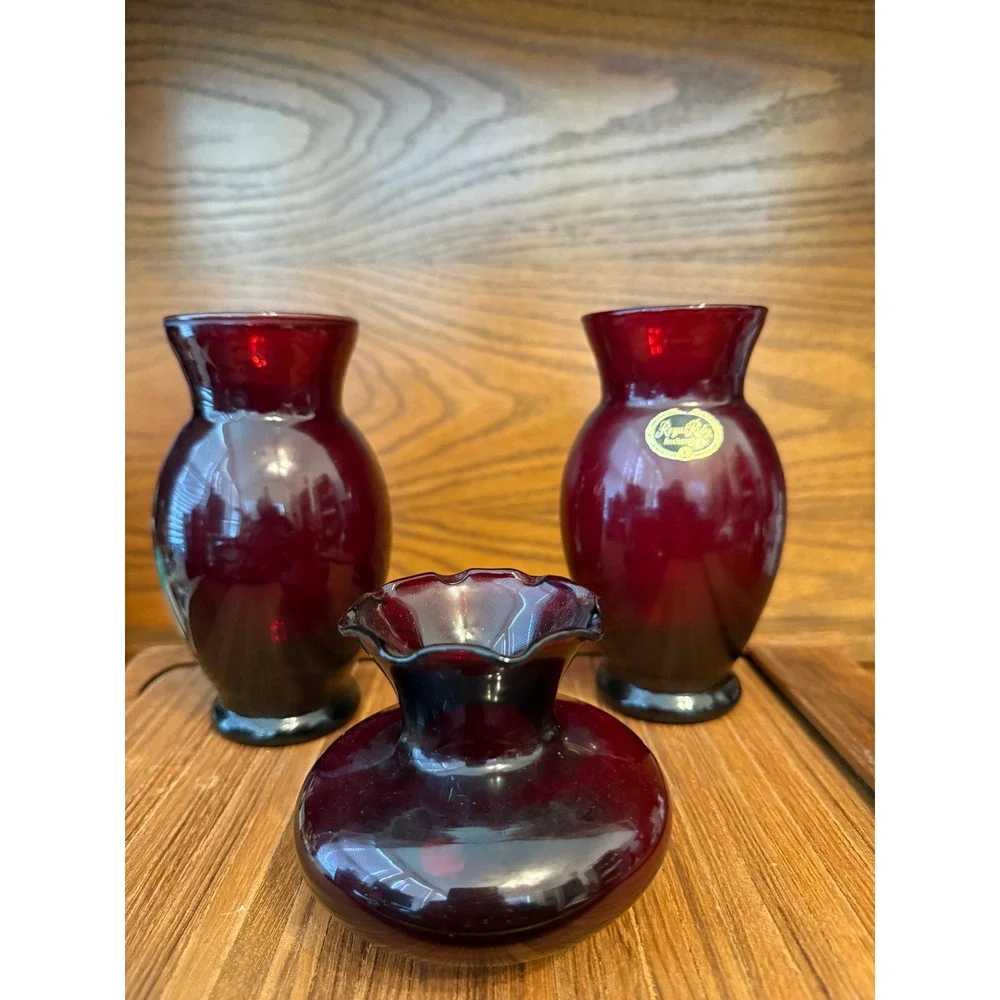 Royal Ruby Anchor Hocking Glass Vase Set Vintage Red Bud and Ruffled Vases 3pc